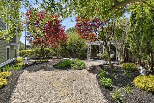 7 Sherman Place 7, Winchester, MA 01890