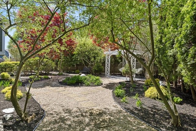 7 Sherman Place 7, Winchester, MA 01890