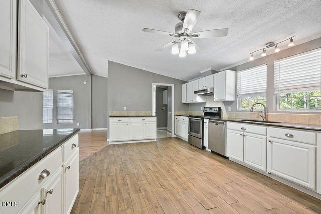 268 Thames Avenue, Lillington, NC 27546