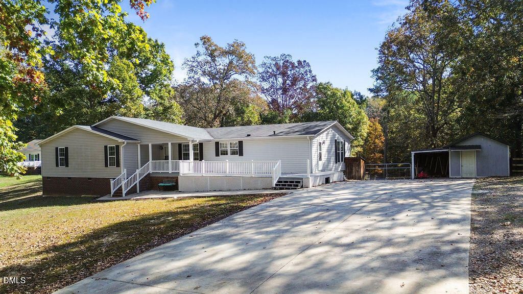 268 Thames Avenue, Lillington, NC 27546