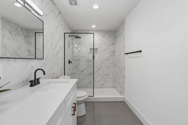 4403 Elmsgrove DR, Austin, TX 78721