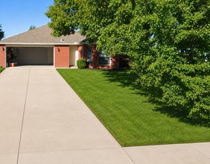 104 Meadow View Lane, Anna, TX 75409