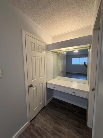 2107 Alta Vista Ave B, Austin, TX 78704