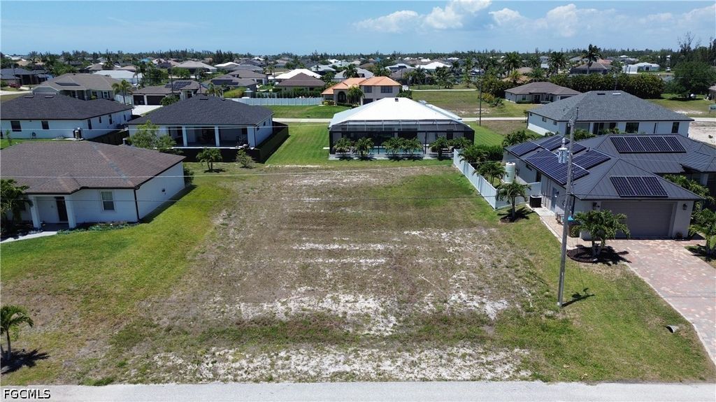 3523 NW 19th TER, Cape Coral, FL 33993