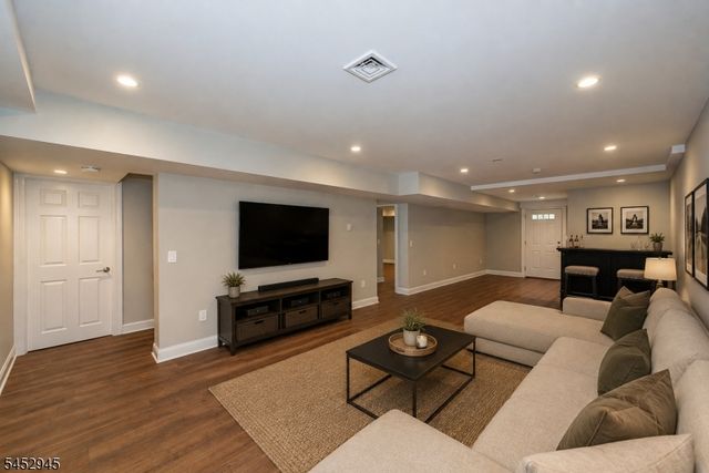298 Emerson Ln, Berkeley Heights Twp., NJ 07922