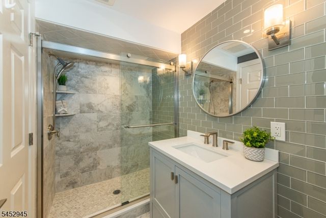 298 Emerson Ln, Berkeley Heights Twp., NJ 07922