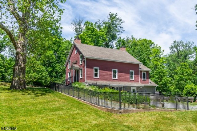 298 Emerson Ln, Berkeley Heights Twp., NJ 07922