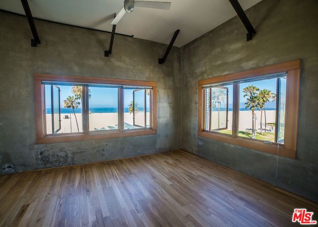 8 Brooks Avenue 12, Venice, CA 90291