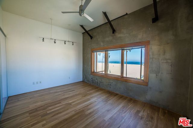 8 Brooks Avenue 12, Venice, CA 90291