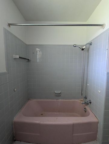 114 Wallisville Road, Liberty, TX 77575