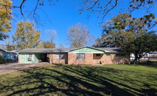 114 Wallisville Road, Liberty, TX 77575