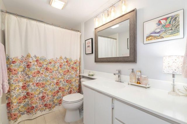 2401 Village Boulevard 305, West Palm Beach, FL 33409