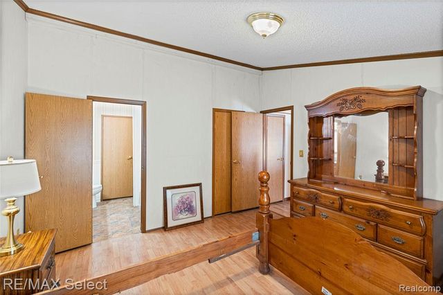 11061 Main Road, Fenton, MI 48430