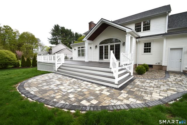 6 Sycamore Hills Road, Avon, CT 06001