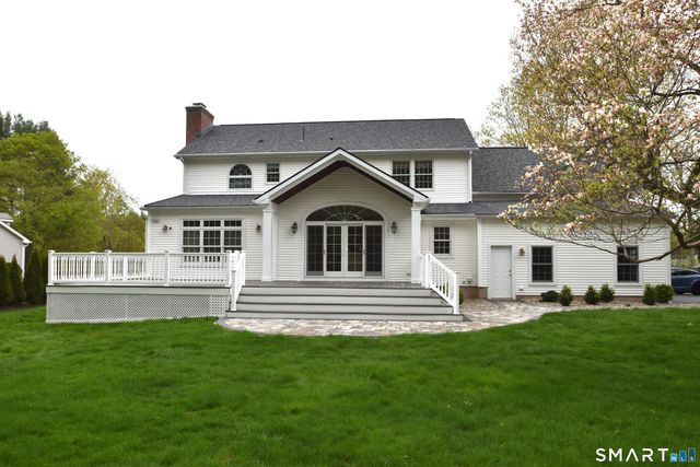 6 Sycamore Hills Road, Avon, CT 06001