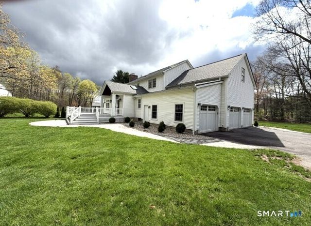 6 Sycamore Hills Road, Avon, CT 06001