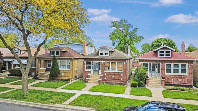 2719 Euclid Avenue, Berwyn, IL 60402