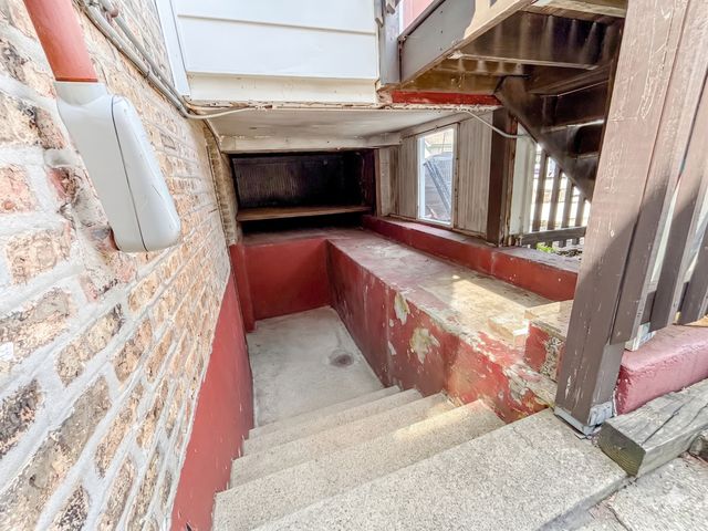 2719 Euclid Avenue, Berwyn, IL 60402