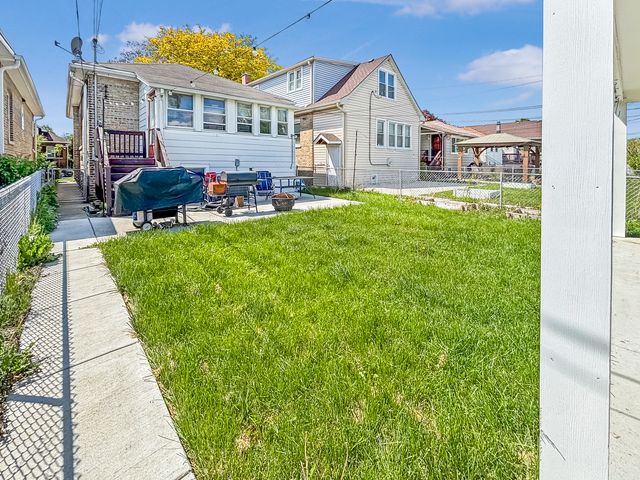 2719 Euclid Avenue, Berwyn, IL 60402