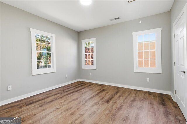 2955 E Point, East Point, GA 30344