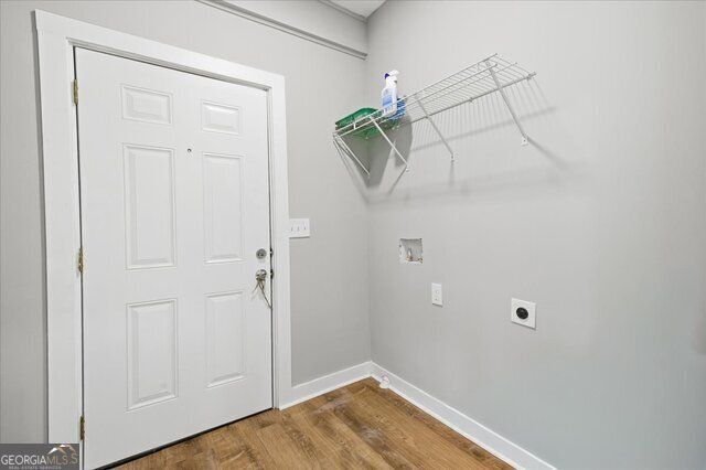 2955 E Point, East Point, GA 30344