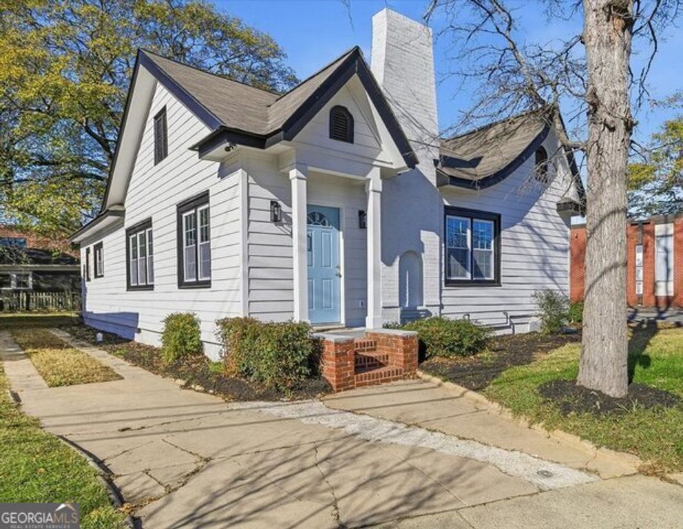 2955 E Point, East Point, GA 30344