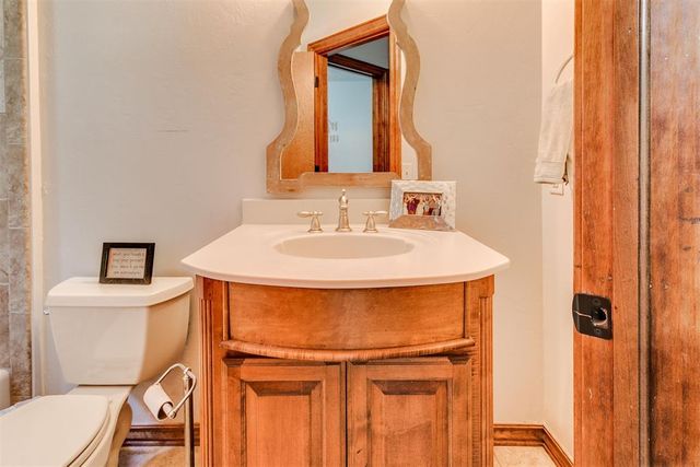 5832 Havenshire Lane, Edmond, OK 73034