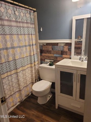 15512 Anderson Drive, Biloxi, MS 39532