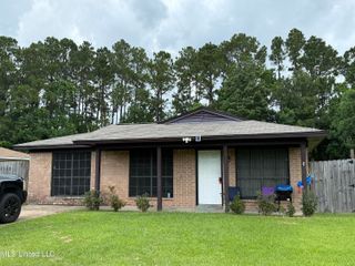 15512 Anderson Drive, Biloxi, MS 39532