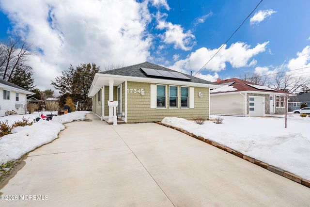 1734 Yorktowne Boulevard, Toms River, NJ 08753