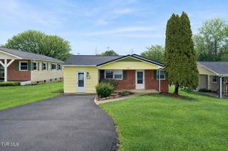 1511 East Holston Avenue, Johnson City, TN 37601
