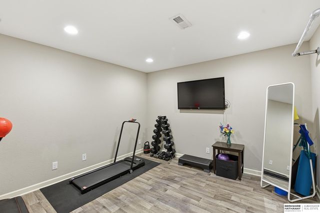 20816 Honeysuckle Drive, Omaha, NE 68022