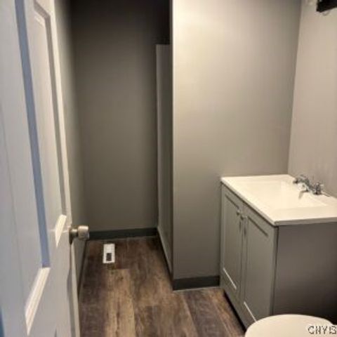 13 Farview Circle, Camillus, NY 13031