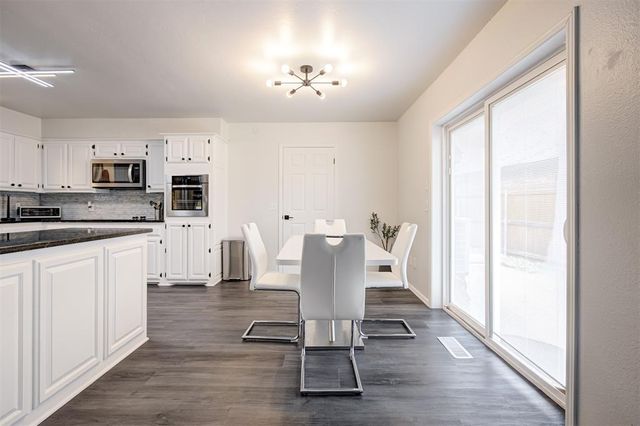 2820 NW Dalewood Place, Norman, OK 73071