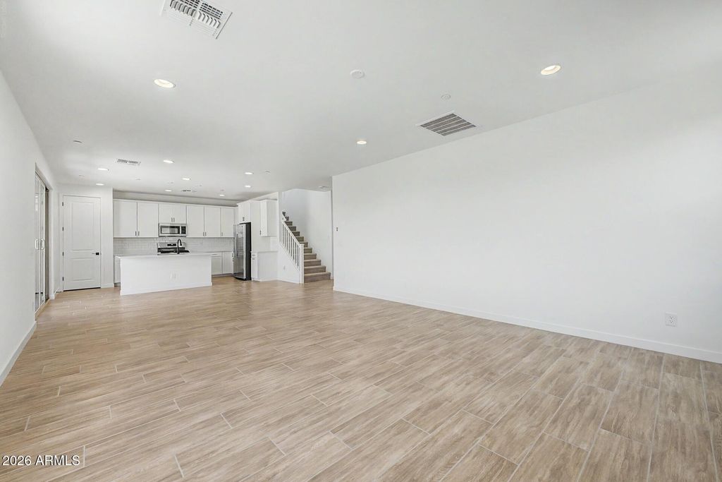 13584 W MAYBERRY Trail, Peoria, AZ 85383 — photo 5