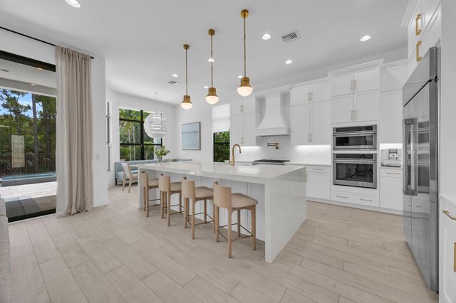 13372 Bernoulli Way, Palm Beach Gardens, FL 33418