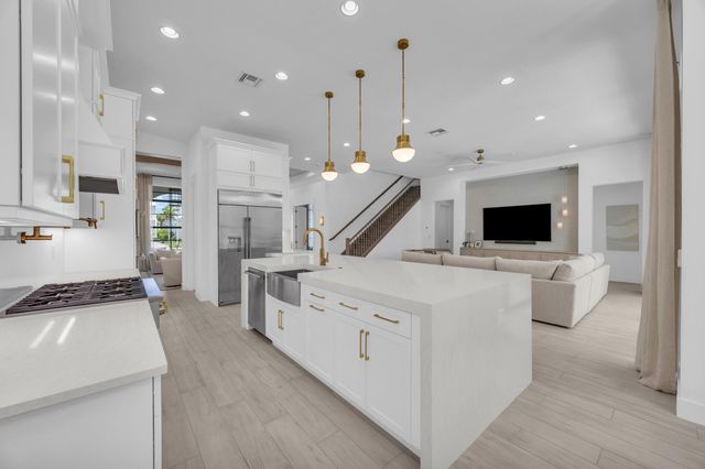 13372 Bernoulli Way, Palm Beach Gardens, FL 33418