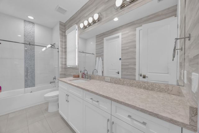 13372 Bernoulli Way, Palm Beach Gardens, FL 33418