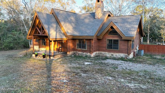 17542 Jones Lane, Saucier, MS 39574