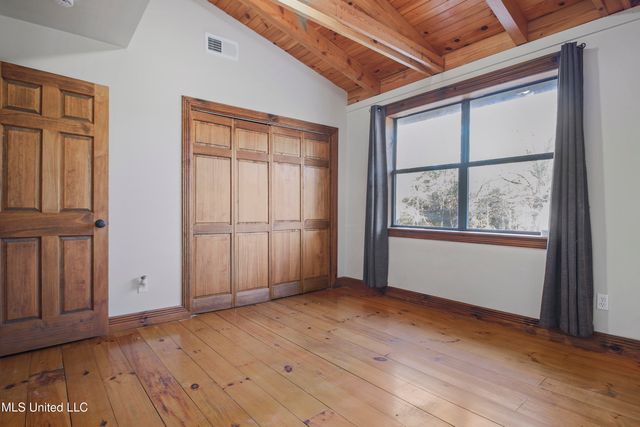 17542 Jones Lane, Saucier, MS 39574