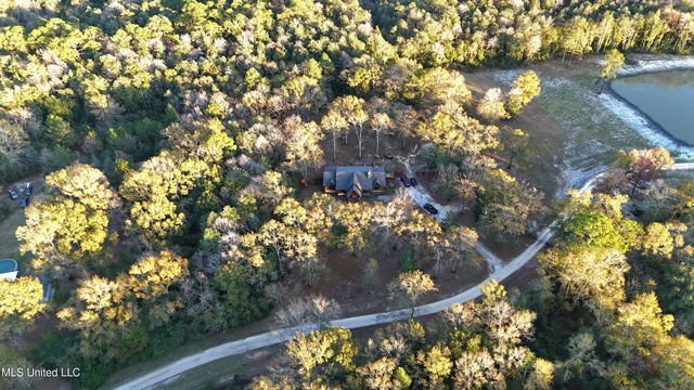 17542 Jones Lane, Saucier, MS 39574