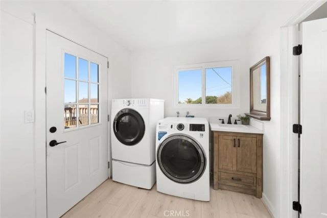 363 N 5th St, Grover Beach, CA 93433