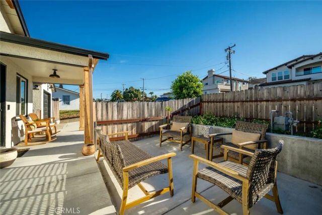 363 N 5th St, Grover Beach, CA 93433