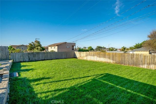 363 N 5th St, Grover Beach, CA 93433