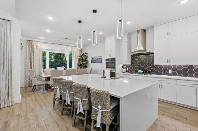 2852 Persimmon Ridge Court, Bryan, TX 77807