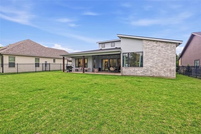 2852 Persimmon Ridge Court, Bryan, TX 77807