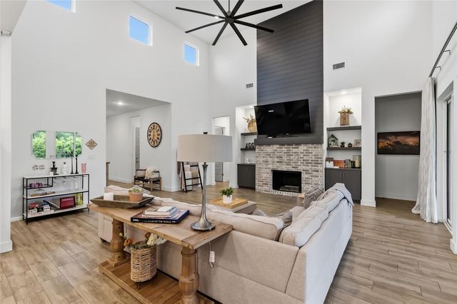 2852 Persimmon Ridge Court, Bryan, TX 77807
