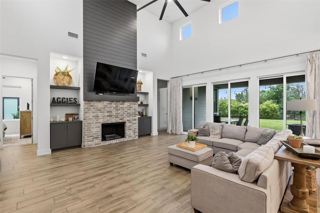 2852 Persimmon Ridge Court, Bryan, TX 77807
