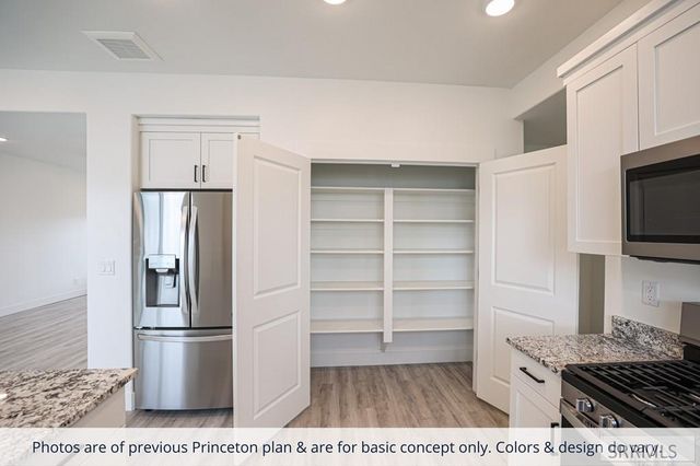 670 S 2315 W, Rexburg, ID 83440