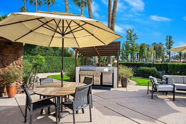 71369 Country Club Drive, Rancho Mirage, CA 92270